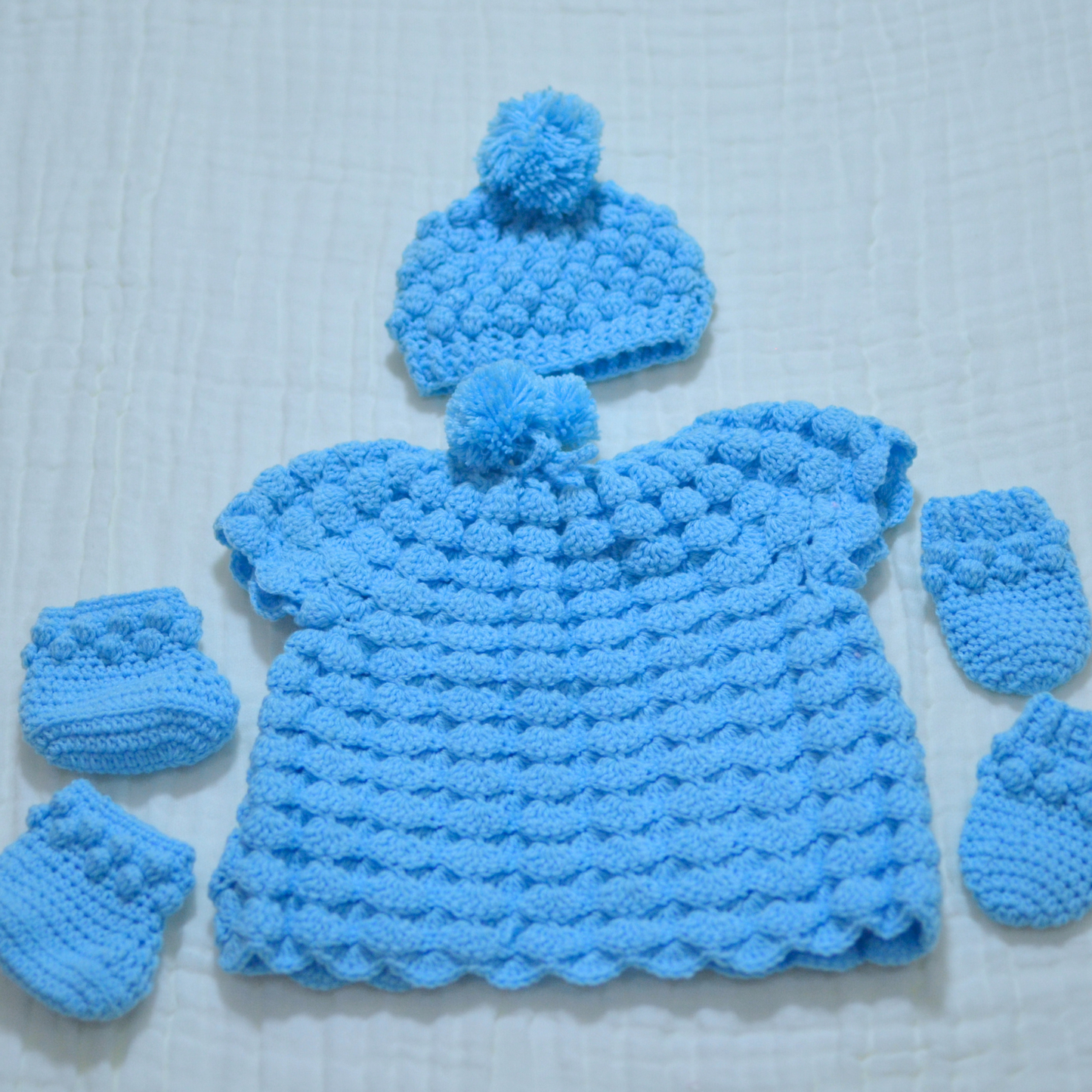Crochet Suit, Hat Mittens and Socks - 0 to 3 Month (Tied at back)