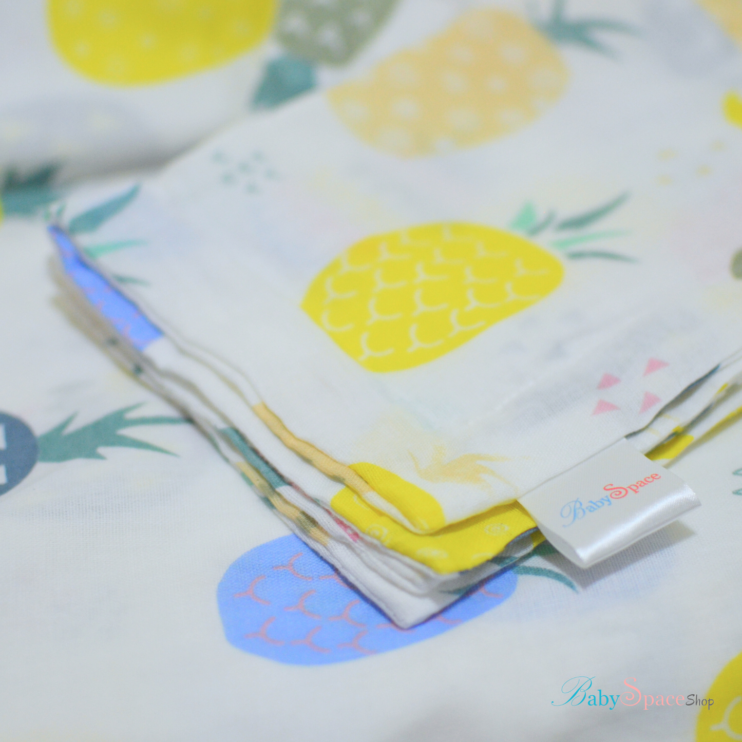 Baby Cot Sheet with 2 Matching Pillow Cases VI