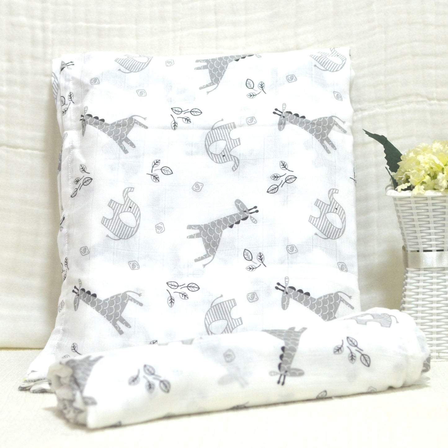 Muslin Swaddle - Printed - 70% Bamboo 30% Cotton 120x120cm