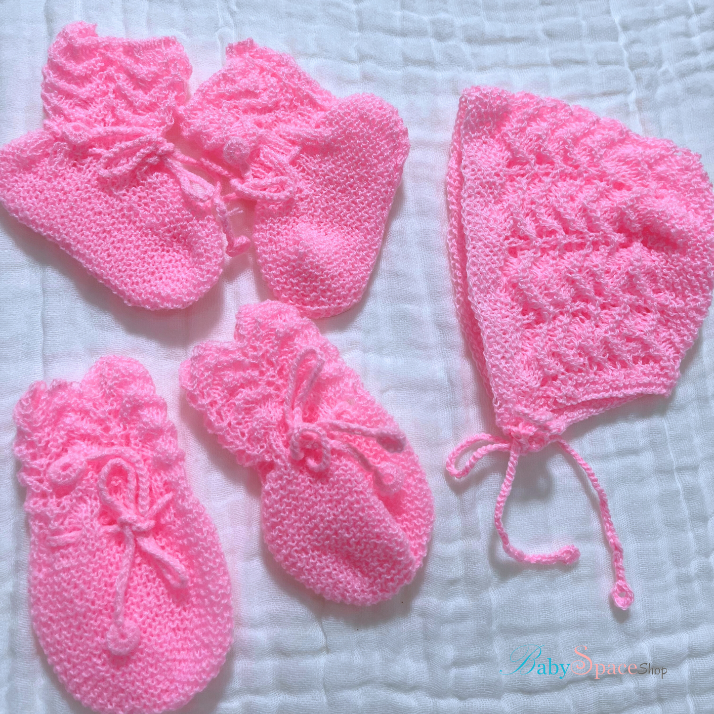 Knitted Baby Hat Mitten and Socks - 0 to 3 month
