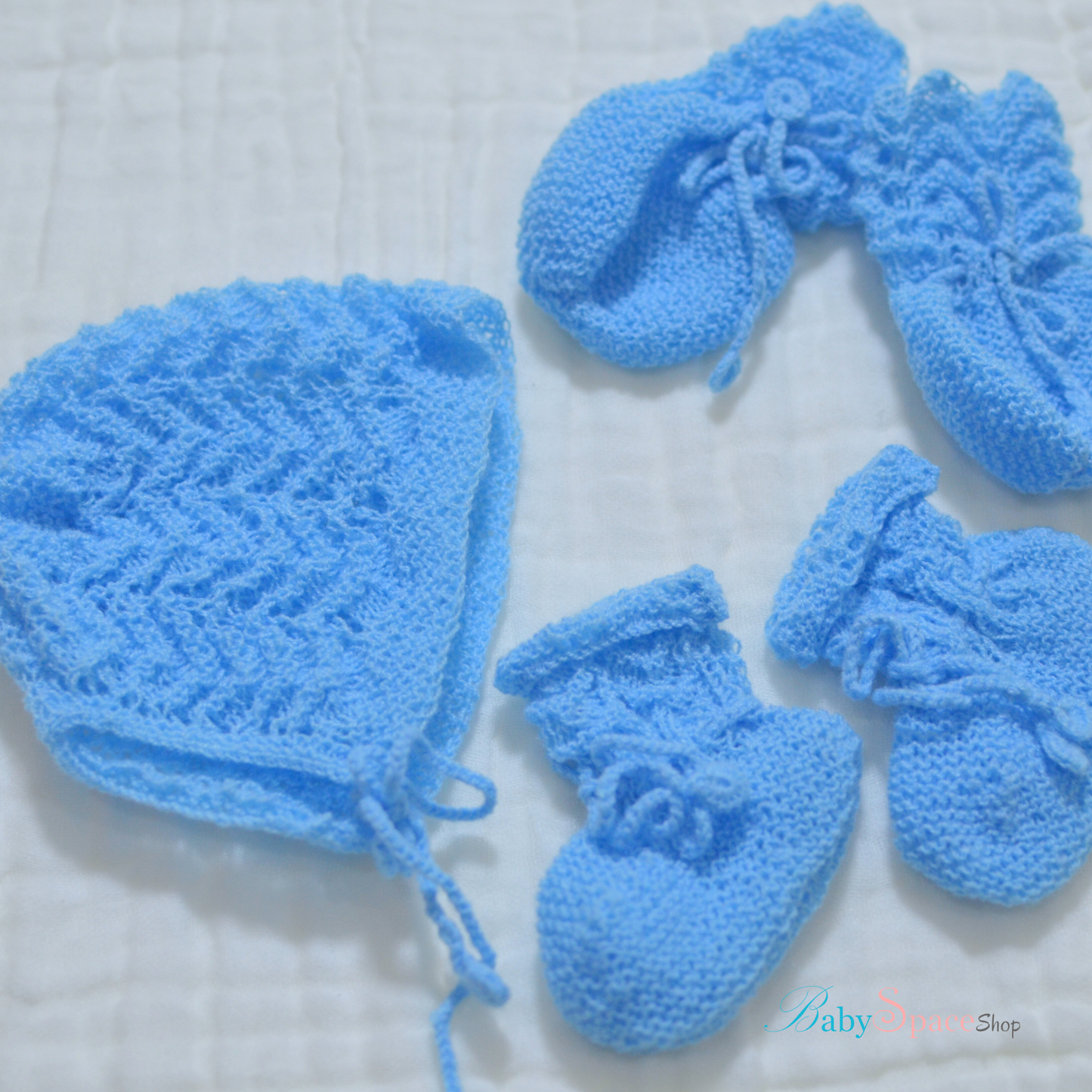 Knitted Baby Hat Mitten and Socks - 0 to 3 month