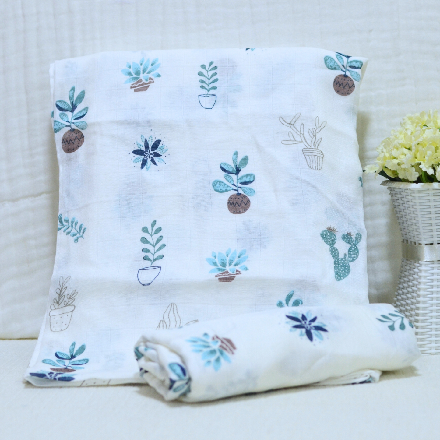 Muslin Swaddle - Printed - 70% Bamboo 30% Cotton 120x120cm II
