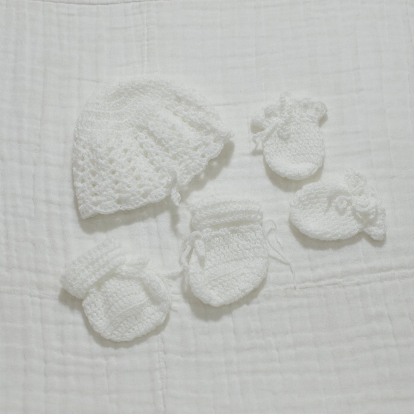 Crochet / Knitted Baby Hat, Socks, Mittens Set 0 to 3 months