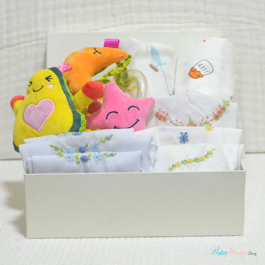 Baby Smile Hamper Cot Toy