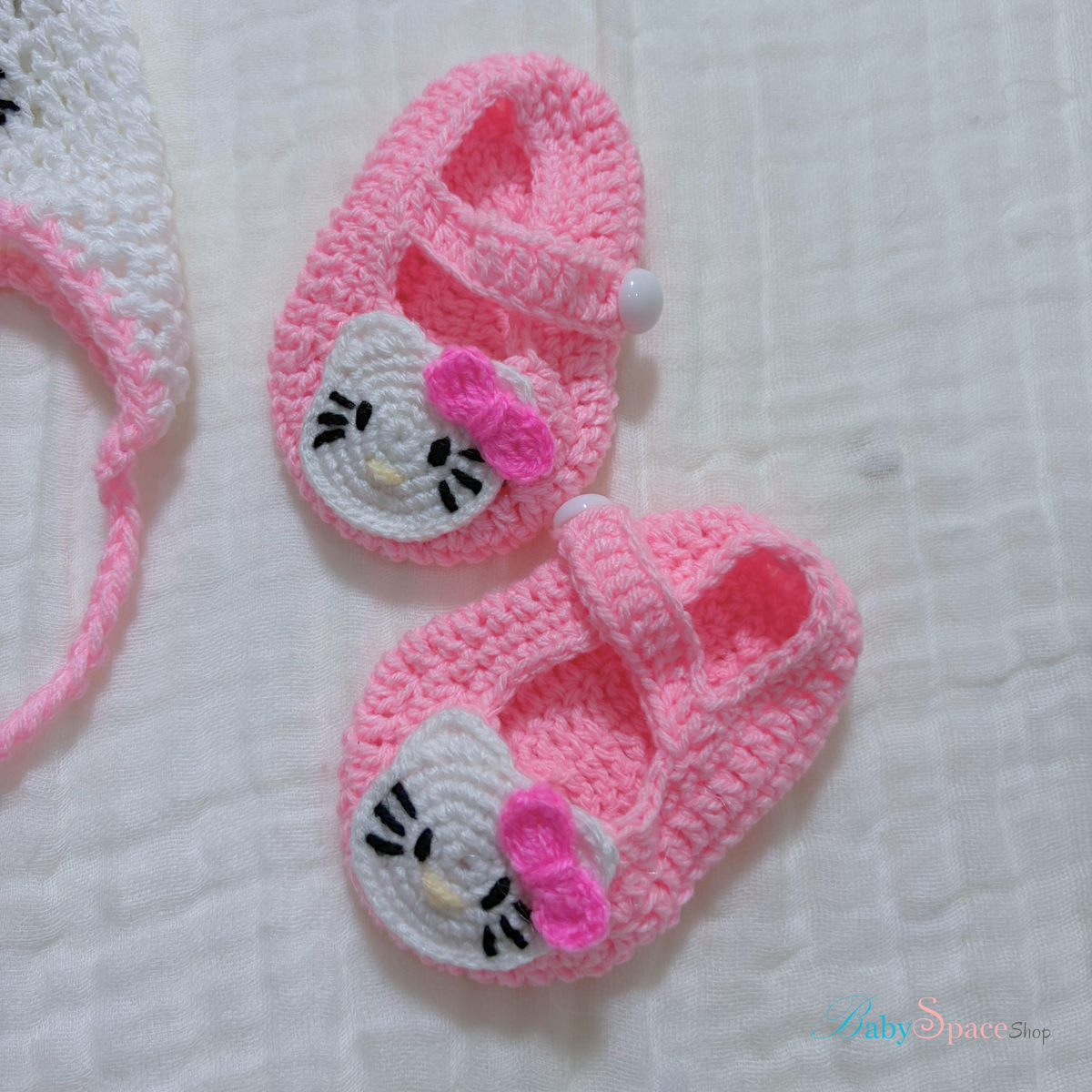 Crochet Baby Animal Hat and Shoe Newborn Size