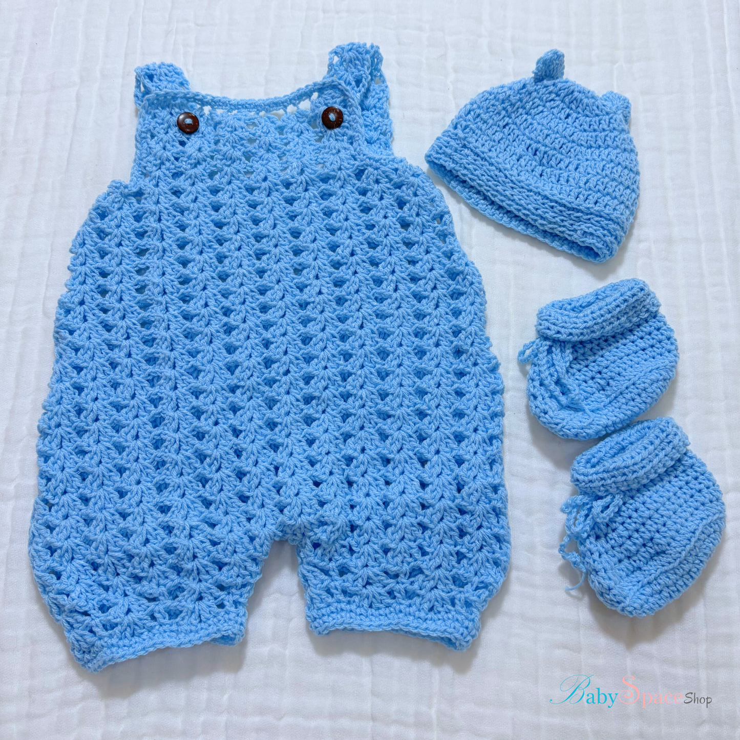 Crochet Dungaree, Hat and Socks - 0 to 3 Month