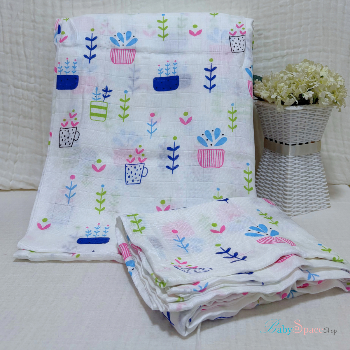 Muslin Swaddle - Printed - 70% Bamboo 30% Cotton 120x120cm III