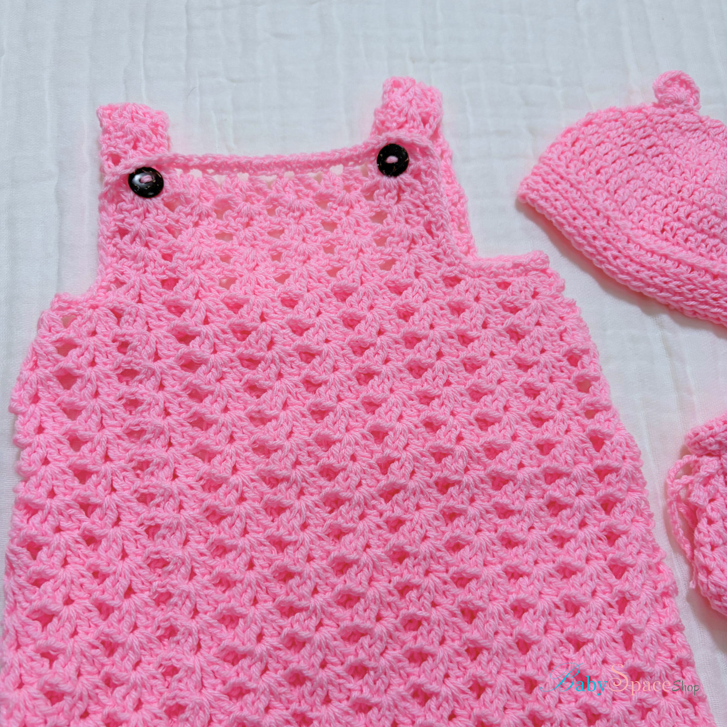 Crochet Dungaree, Hat and Socks - 0 to 3 Month