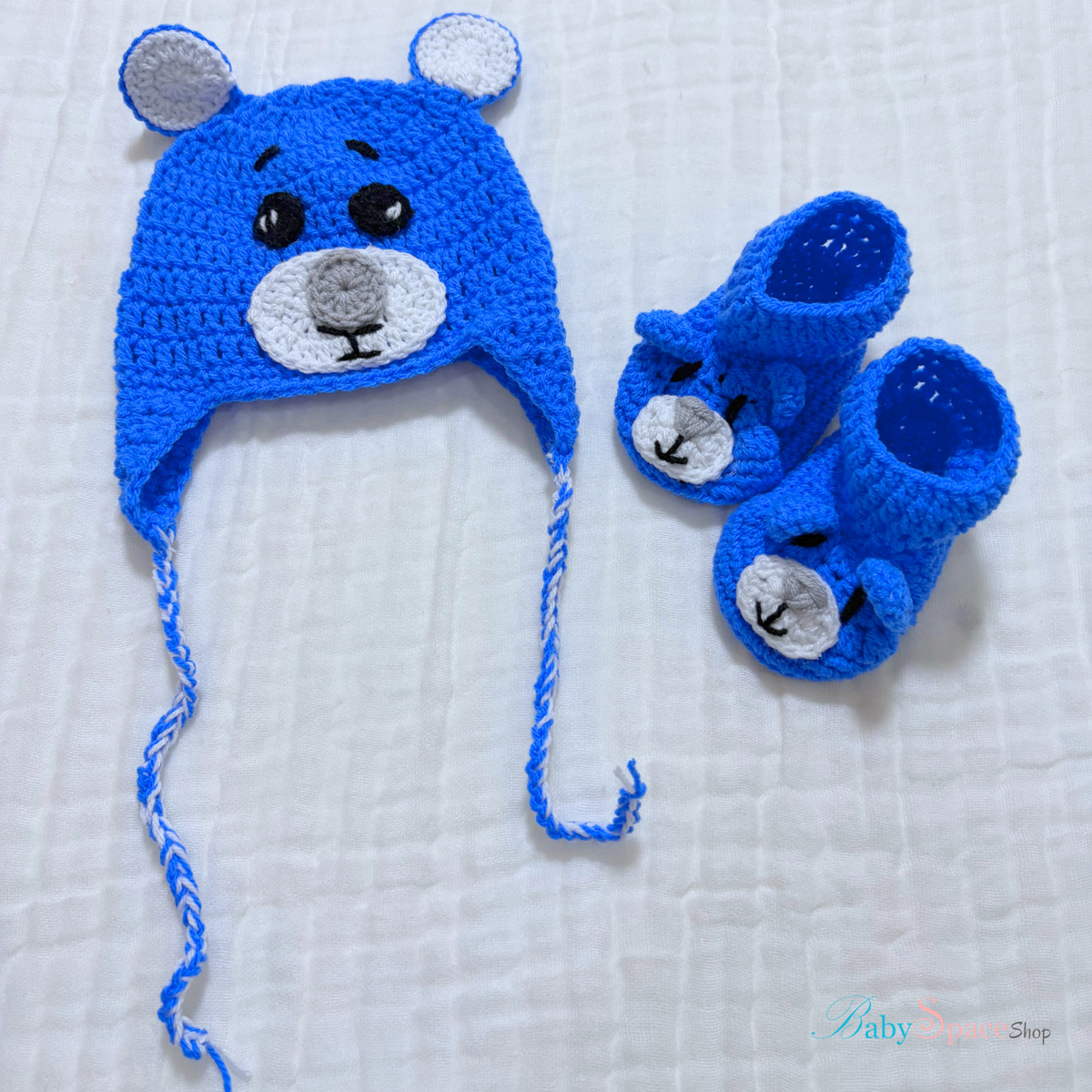 Crochet Baby Animal Hat and Shoe Newborn Size