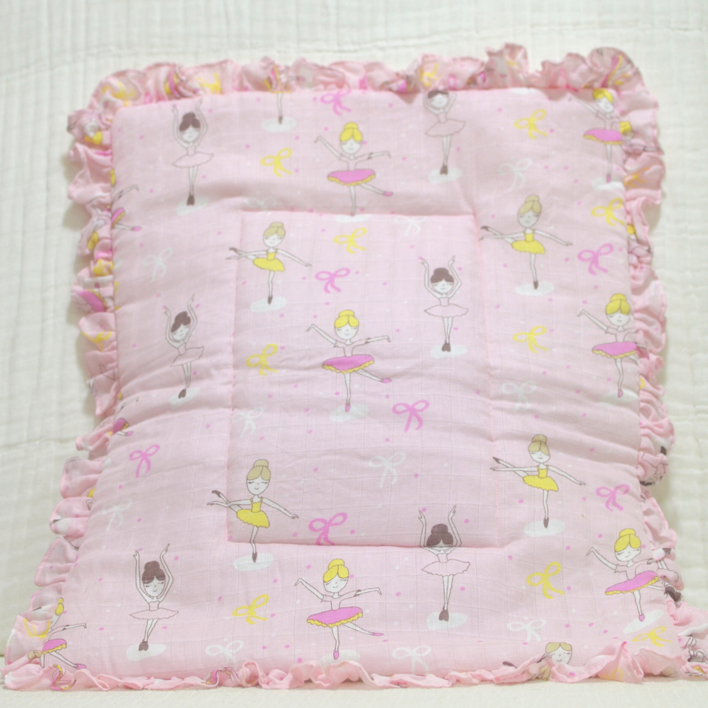 Baby Hand Quilt 26″x 19″ With Padding