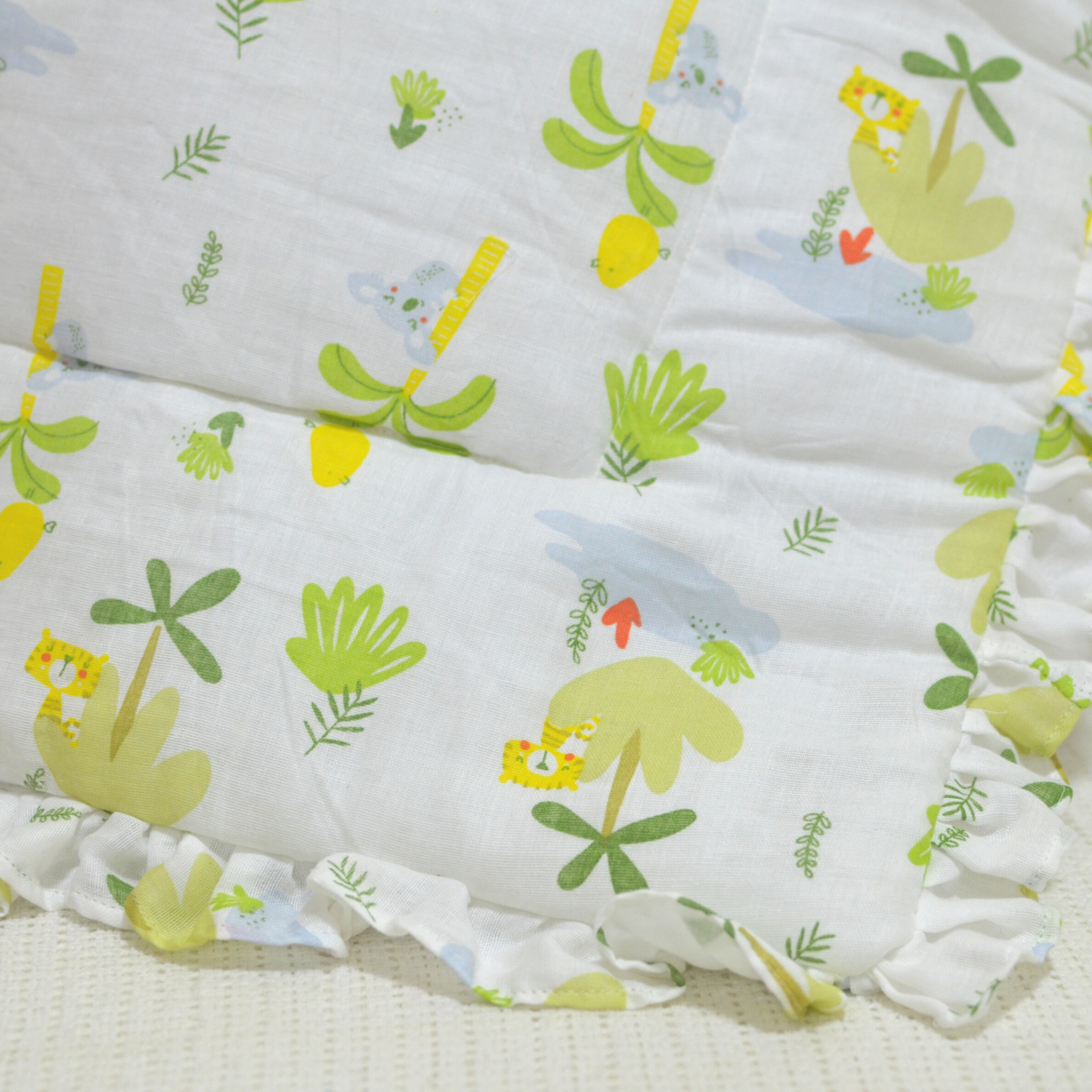 Baby Hand Quilt 26″x 19″ With Padding