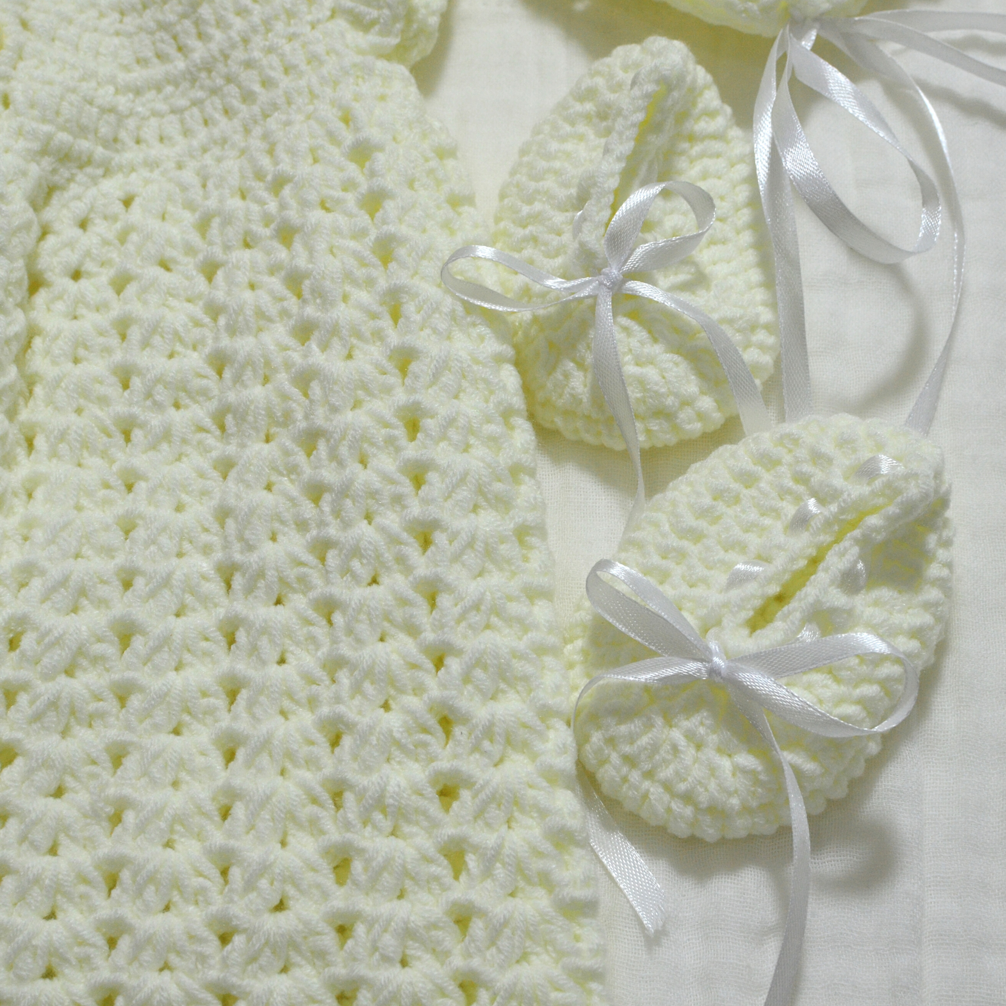 Crochet Dress For Babies / Newborns Babies Woolen Dress Set / Baby Woolen  Dress Price in Pakistan - View Latest Collection of Babies' Clothing