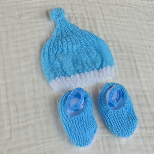 Knitted Baby Hat and Socks - Newborn