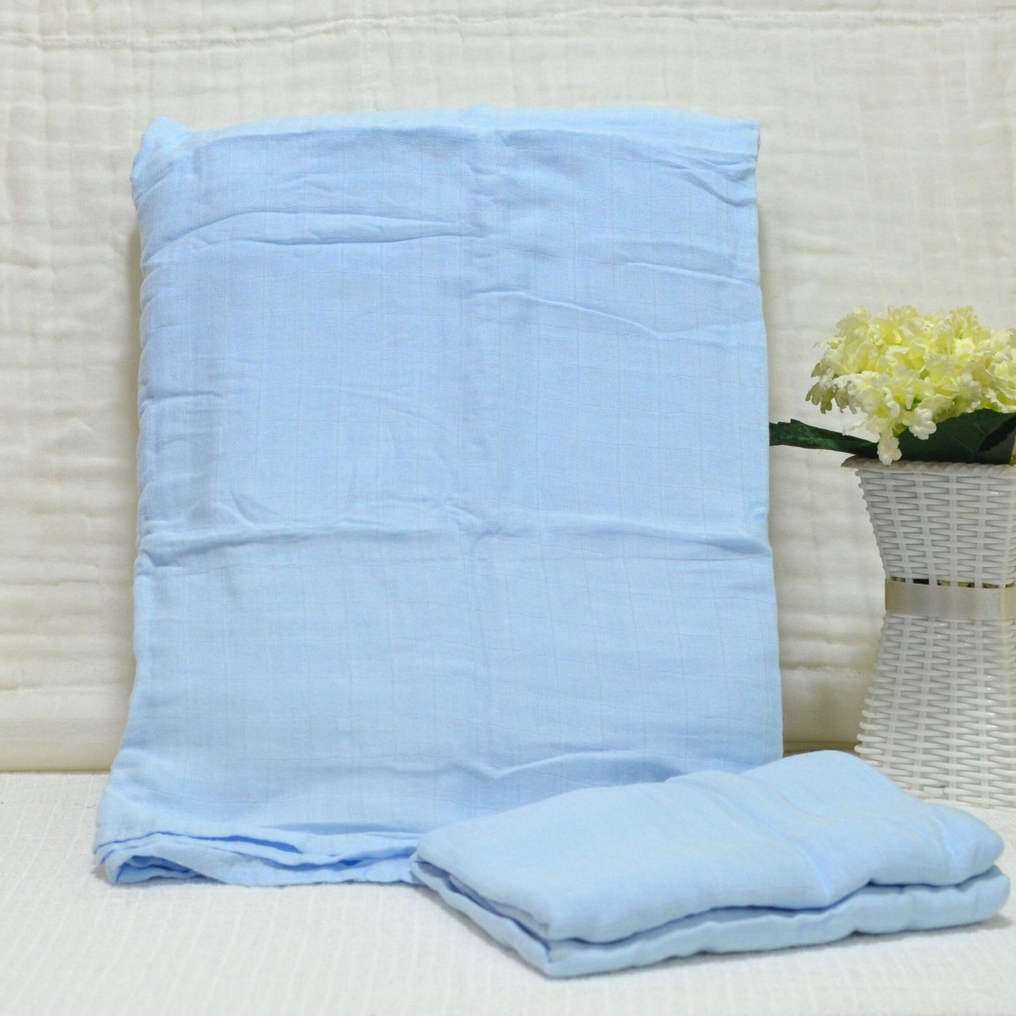 Muslin Swaddle - Pink, Blue - 70% Bamboo 30% Cotton 115x115cm